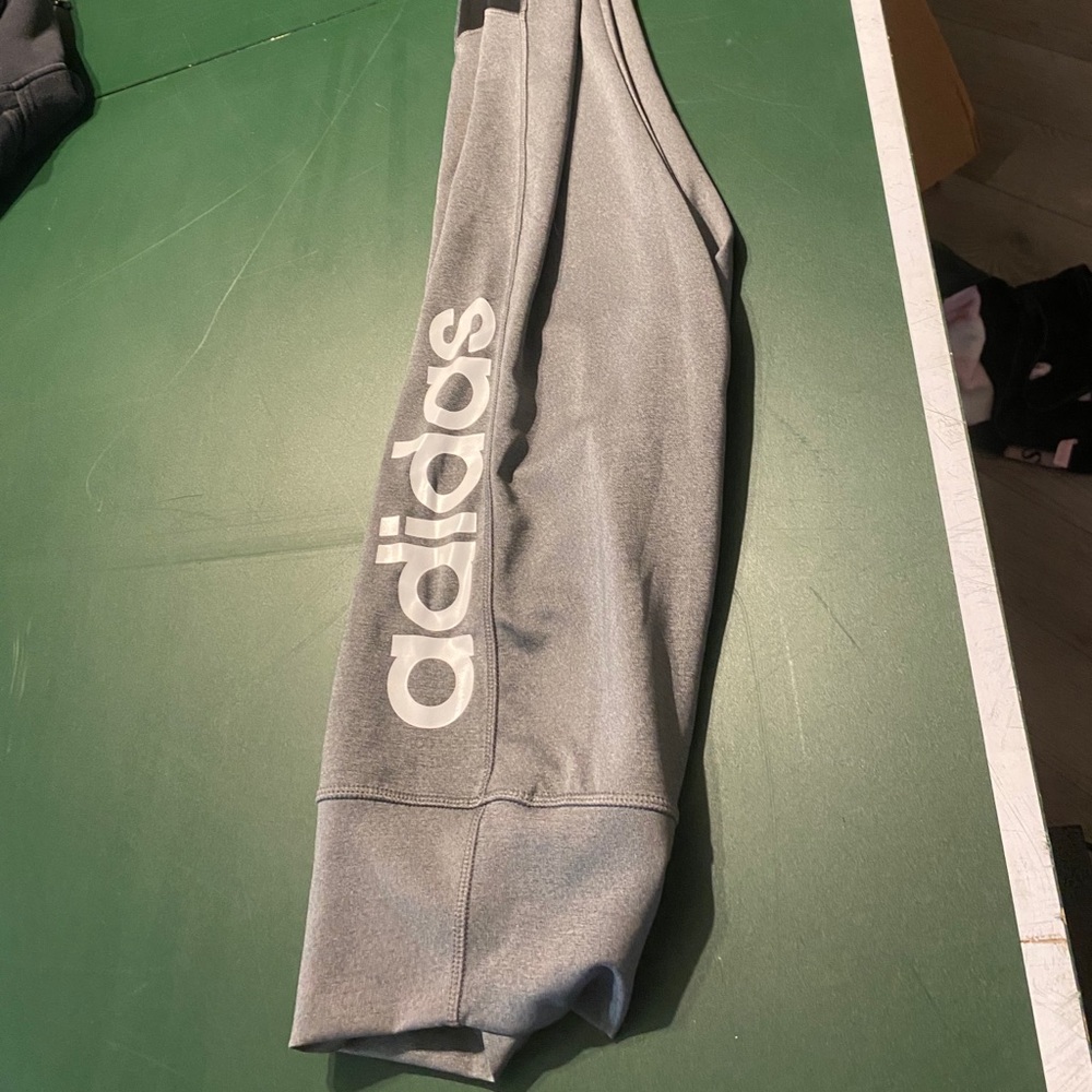 Adidas leggings